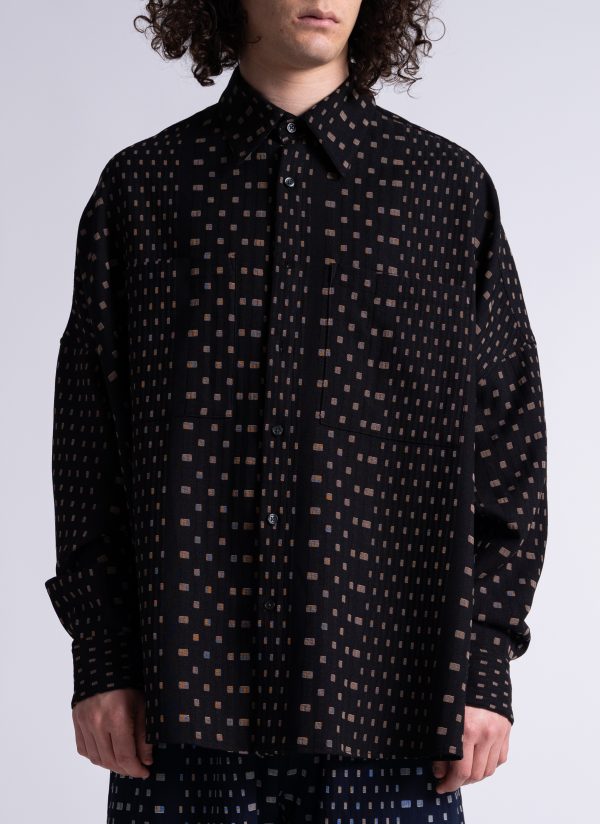 OVERSIZED IO SHIRT IN BLACK CHANNEL BLOCK - Image 2