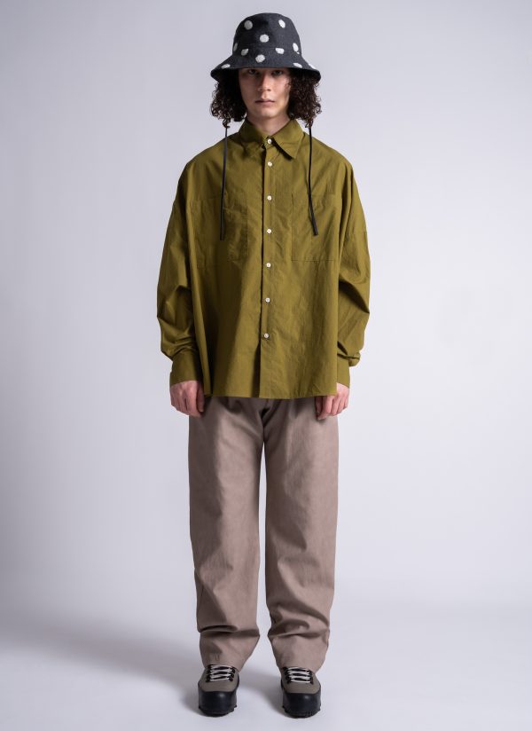 OVERSIZED IO SHIRT IN MOSS GREEN WASHED POPLIN